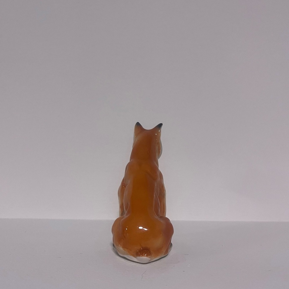 Antique Porcelain/Ceramic Boxer Dog Figurine - Picture 3 of 11